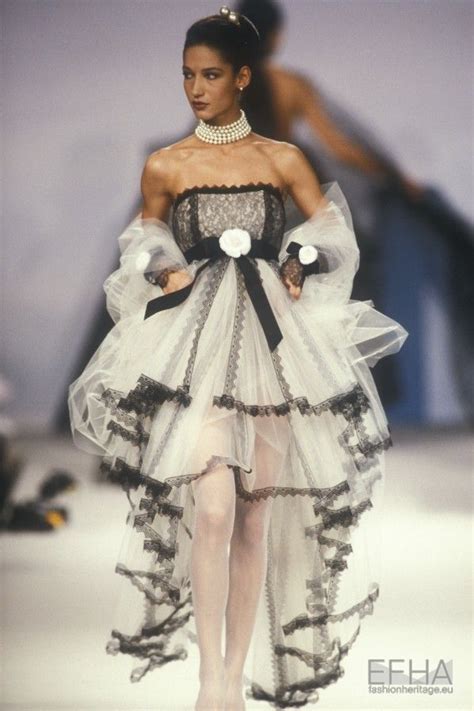 chanel spring summer 1990 couture.